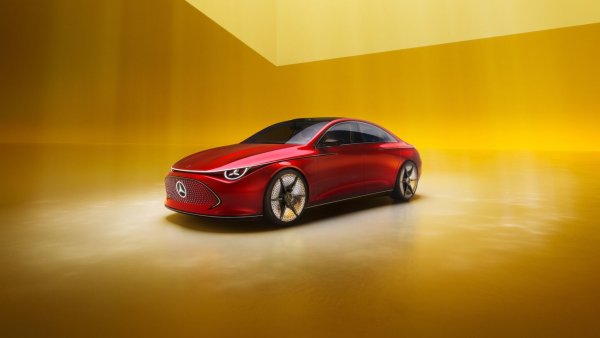Zur IAA Mobility in München enthüllt Mercedes die Studie des nächsten CLA, der als neues Basismodell 2025 eingeführt werden soll. - © Mercedes-Benz AG/dpa-tmn