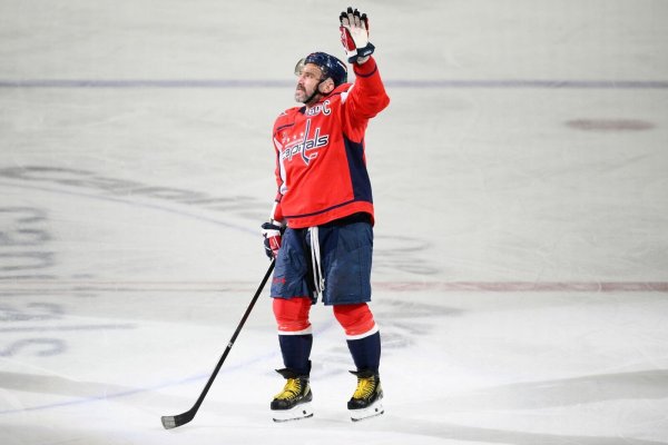 Alexander Owetschkin hat den NHL-Torrekord von Wayne Gretzky übertroffen. - © Nick Wass/AP/dpa