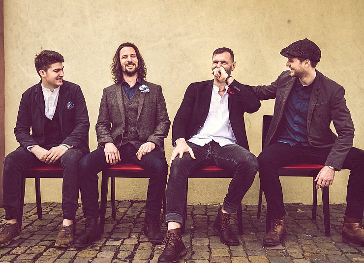 Besucher können sich erneut auf eine Coldplay-Tribute-Band freuen, jedoch eine andere als in den vergangenen Jahren. Diesmal ist Shiver zu Gast an der Weser. - © Shiver