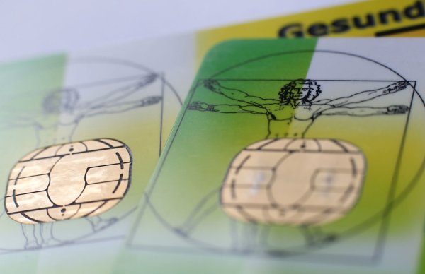 Krankenkassen fordern Zusatzbeiträge - © Foto: Karl-Josef Hildenbrand/dpa