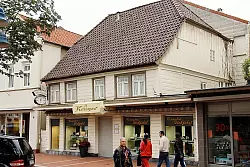 Das Wohn- und Gesch&auml;ftshaus Lange Stra&szlig;e 89