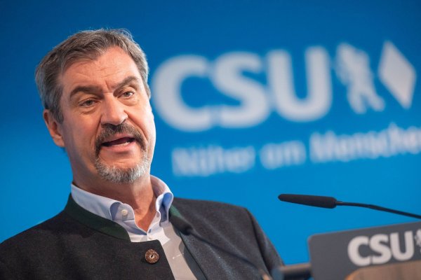 Söder fordert Leistungskürzungen beim Bürgergeld. (Archivbild) - © Peter Kneffel/dpa