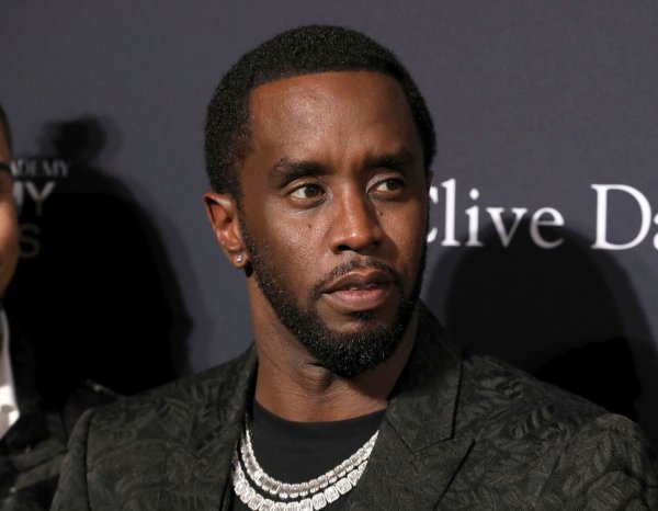 Im Verfahren gegen den Rapper Sean Combs wird das Strafmaß im Oktober erwartet. (Archivbild) - © Mark Von Holden/Invision via AP/dpa
