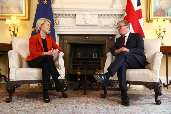 Starmer will von der Leyen erneut in London empfangen. (Archivbild) - © Alishia Abodunde/Pool Getty via AP/dpa