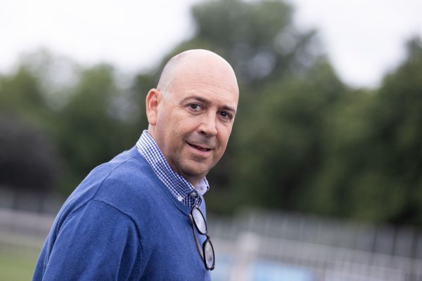 Der Geschäftsführer des Fußball-Bundesligisten Bayer 04 Leverkusen: Fernando Carro. - © Rolf Vennenbernd/dpa