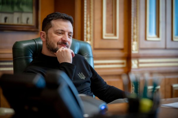 Der ukrainische Präsident Wolodymyr Selenskyj zeigte sich zufrieden mit den Einsätzen neuer Drohnen und Raketen. (Archivbild) - © Ukraine Presidency/Planet Pix via ZUMA Press Wire/dpa