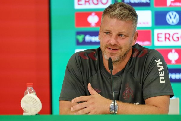 Lukas Kwasniok freut sich auf sein Bundesliga-Debüt - trotz aller Regeln (Archivbild). - © Daniel Löb/dpa