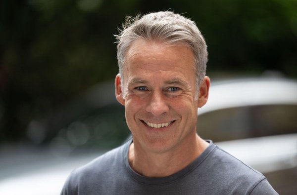 Schauspieler Marco Girnth verlässt die «SOKO Leipzig». - © Hendrik Schmidt/dpa