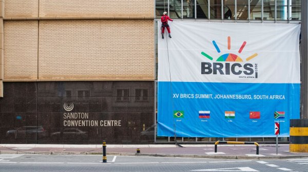 Das Sandton Convention Center in Johannesburg, Südafrika. Der 15. BRICS-Gipfel wird vom 22. bis 24. August dort stattfinden. - © Zhang Yudong/XinHua/dpa