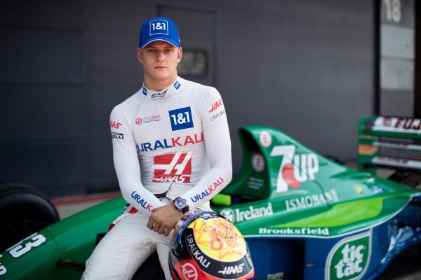 Mick Schumacher - © Foto: -/Haas F1/dpa