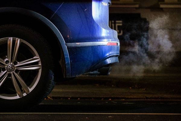 10 Jahre nach Aufdeckung des Dieselbetrugs ist der Skandal noch nicht ausgestanden. - © Ole Spata/dpa