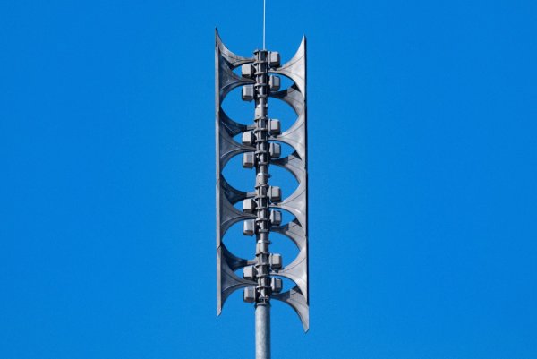 Der Bund unterstützt die Länder finanziell beim Aufbau beziehungsweise der Modernisierung von Sirenen. (Symbolbild) - © Stefan Sauer/dpa