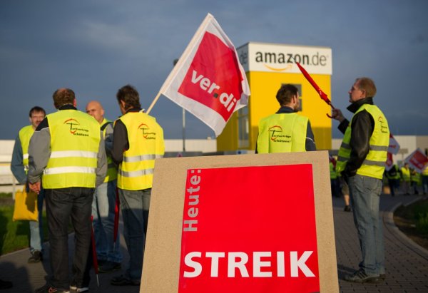 Nach zehn Jahren Streik hat Verdi bei Amazon immer noch keinen Tarifvertrag durchgesetzt. - © picture alliance / dpa