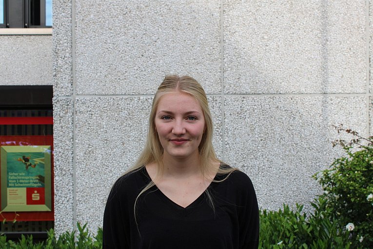 Emma Hügel, 17, Schülerin