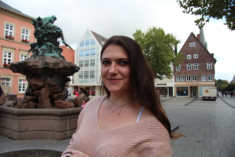 Sarah Schimanski, 28, Detmold