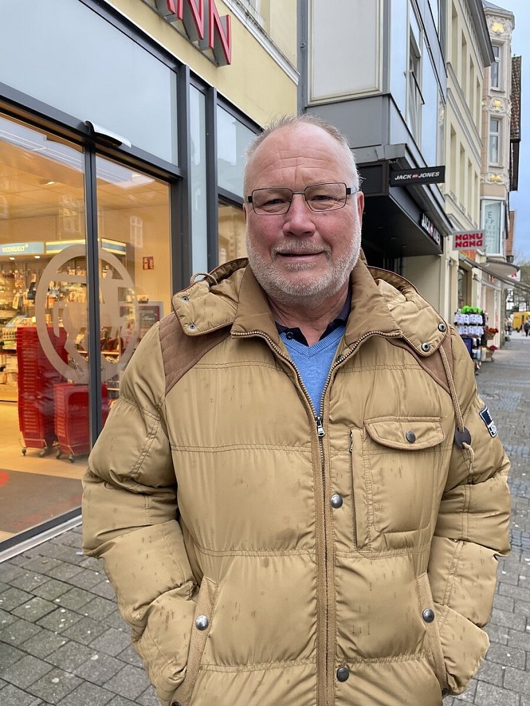 Michael Jacobsmeier, 65, ehemaliger Verwaltungsfachangestellter aus Detmold