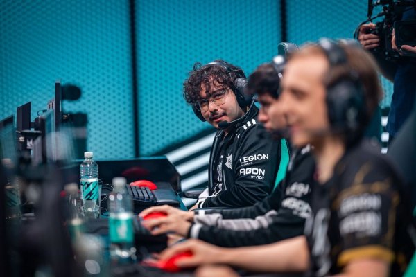 Bei der Championauswahl zeigte sich G2-Toplaner Brokenblade in der LoL-Liga LEC kreativ. - © Riot Games/dpa