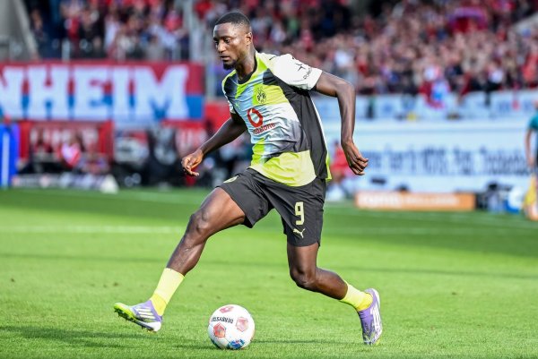 Guirassy soll am Dienstag wieder in Dortmund trainieren - © Harry Langer/dpa