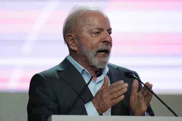 Mit Leidenschaft für die Klimawissenschaft: Brasiliens Präsident Lula. - © Fernando Llano/AP/dpa