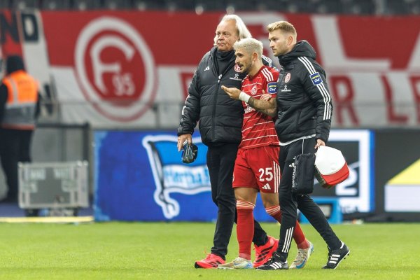 Zimmermann hatte sich auch im Spiel gegen Hertha BSC verletzt. (Archivbild) - © Andreas Gora/dpa