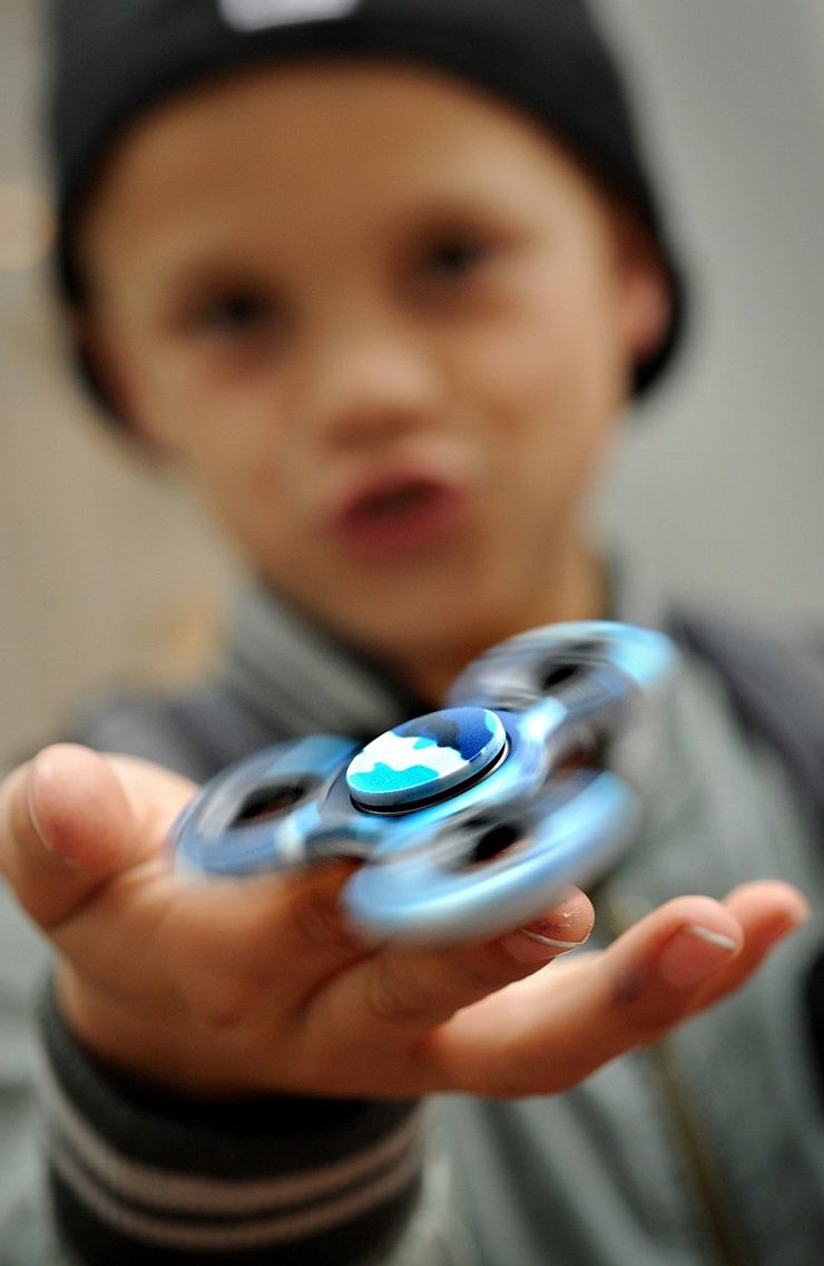 Fidget Spinner sind Trend. - © Andreas Fruecht