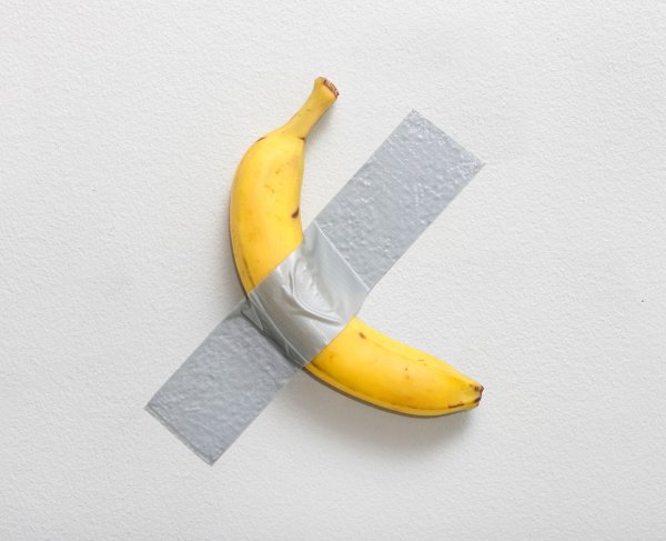 Alle zwei bis drei Tage wird die Banane ausgetauscht. - © Sotheby\\\'s/dpa