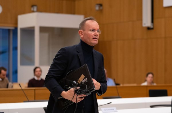 Der frühere Wirecard-Chef Markus Braun ist mit zehntausenden Schadenersatzforderungen konfrontiert, doch viel Geld ist bei dem österreichischen Manager mutmaßlich nicht mehr zu holen. - © Magdalena Henkel/dpa