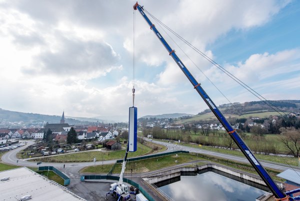 Unternehmen Schwering & Hasse kauft neue Maschine für Drahtproduktion