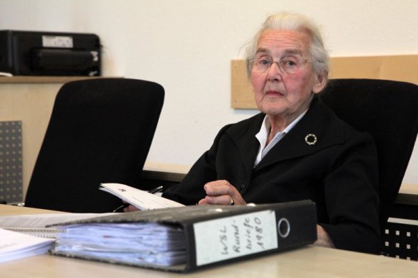Verurteilt: Die bereits mehrfach wegen Volksverhetzung vorbestrafte Holocaust-Leugnerin Ursula Haverbeck. - © Bernhard Preuß