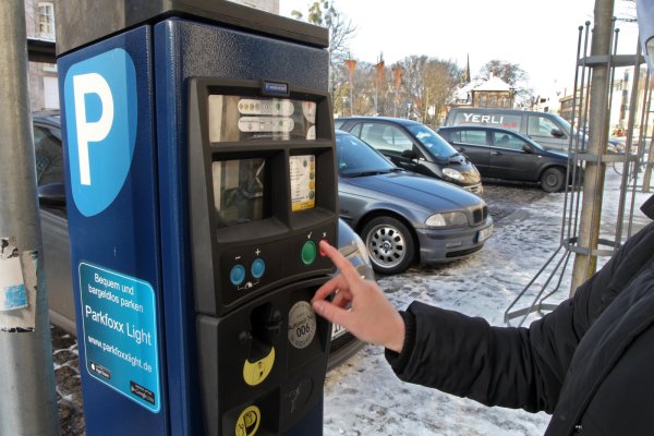 Werden mehr: Parkscheinautomaten in Detmold, hier am Rosental. - © Bernhard Preuß