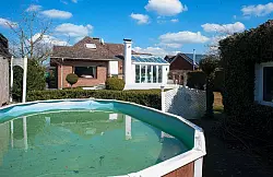 Hier in einer Siedlung im Rietberger Stadtteil Westerwiehe lebte die Vermisste mit ihrem Ehemann seit zwei Jahren. - &copy; FOTOS: CHRISTIAN MATHIESEN/NW