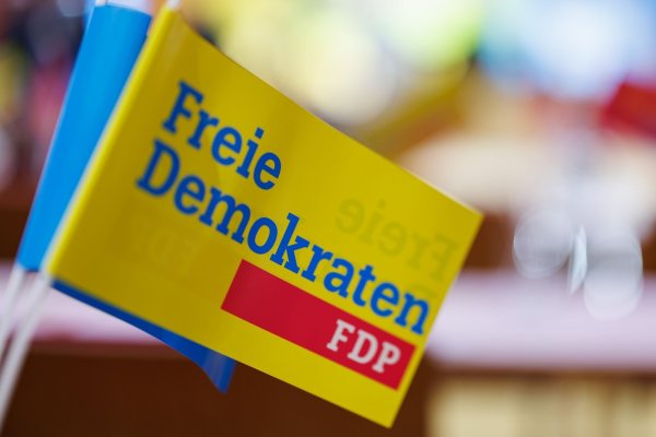 Die FDP sieht sich dem Vorwurf ausgesetzt, den Bruch der Ampel-Koalition gezielt provoziert zu haben. - © Daniel Karmann/dpa