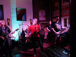 Die Red Cadillac Band. - &copy; Moritz Schneider