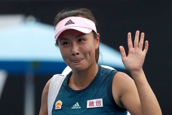 Peng Shuai - © Foto: Mark Schiefelbein/AP/dpa