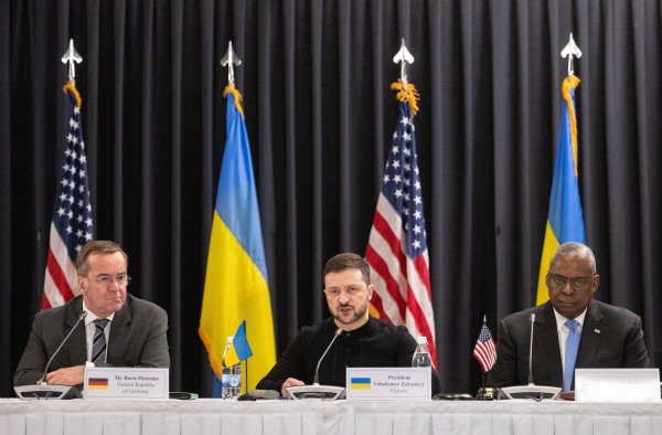 Das Treffen der Ukraine-Unterstützer in Ramstein war das letzte vor dem Machtwechsel in den USA. - © Marijan Murat/dpa