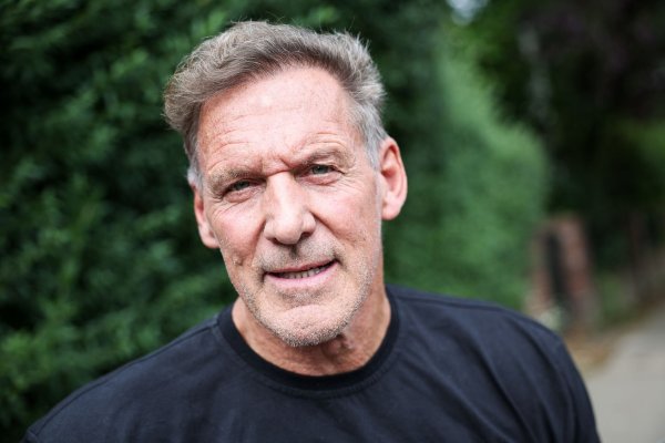 Schauspieler Ralf Moeller ist schockiert über das Ausmaß der Zerstörung in Kalifornien. (Archivbild) - © Christian Charisius/dpa