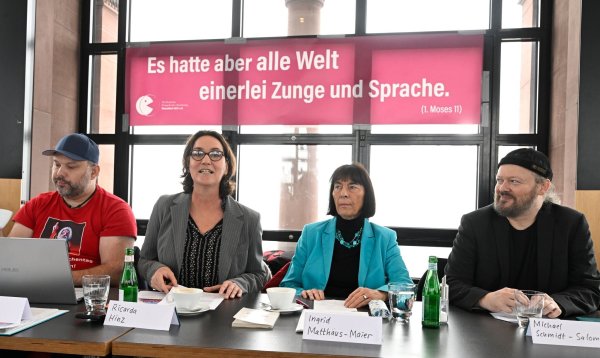 Satire und Kritik: Der Verein «40. Deutscher Evangelischer Kirchentag Düsseldorf 2027» sorgt für Verwirrung. - © Roberto Pfeil/dpa