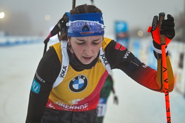 Franziska Preuß hatte keine Chance auf den Sieg. - © Martin Schutt/dpa