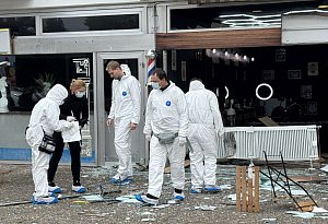 Einsatz der Polizei in Bielefeld: Nächtliche Sprengung in Barbershop schockt Anwohner