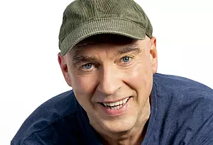 Bild zu Vorverkauf läuft: Kabarettist HG. Butzko blickt in Lemgo auf das Jahr 2025 zurück