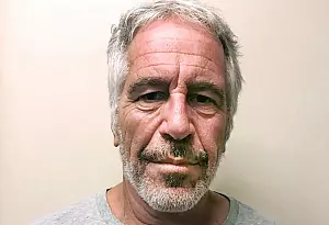 Bild zu Trump, Clinton, Allen: Neue Fotos in Epstein-Affäre