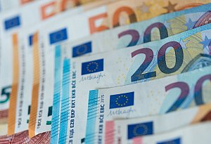 Geldscheine - Monika Skolimowska/dpa-Zentralbild/dpa