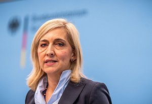 CDU-Politikerin Nina Warken - Michael Kappeler/dpa