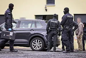Bild zu Rechtsradikale Gruppe? Durchsuchungen auch im Kreis Lippe