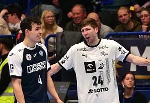 Bild zu Stehende Ovationen für den TBV Lemgo Lippe: THW-Kiel-Spieler wird vom „Fan“ zum Gegner