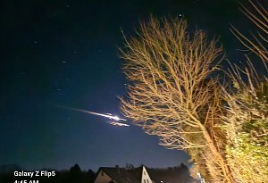 Aufregung um Lichtschweif &uuml;ber OWL