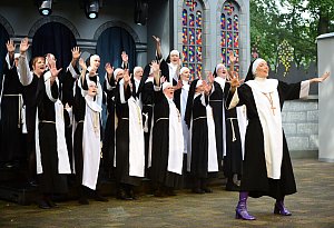 "Sister Act" auf der Freilichtbühne Bellenberg