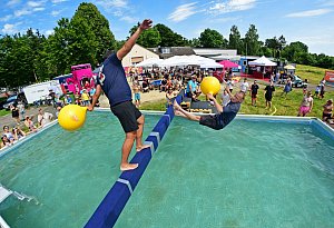 So schön nass war das 10. Hafenfest in Schötmar