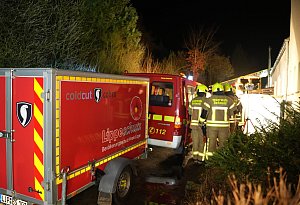 Gro&szlig;brand einer Industriehalle in Kalldorf
