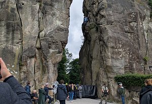 Filmdreh an den Externsteinen